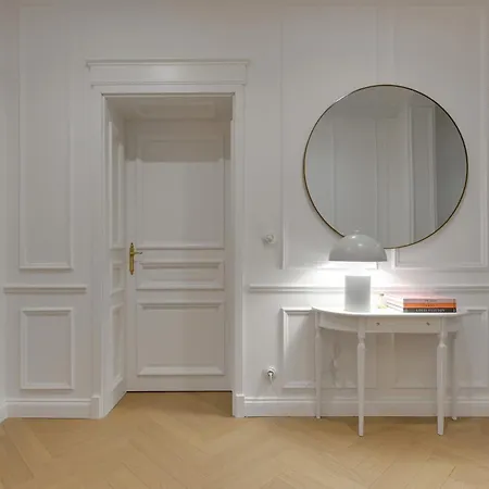 Luxury * Σόποτ